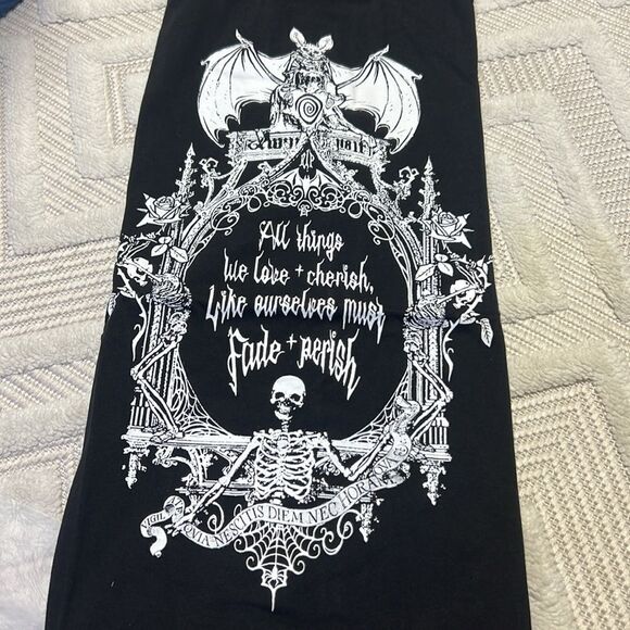 DOLLS KILL - Black Long Sleeve Oversized Tee with Poem - Picture 1 of 6